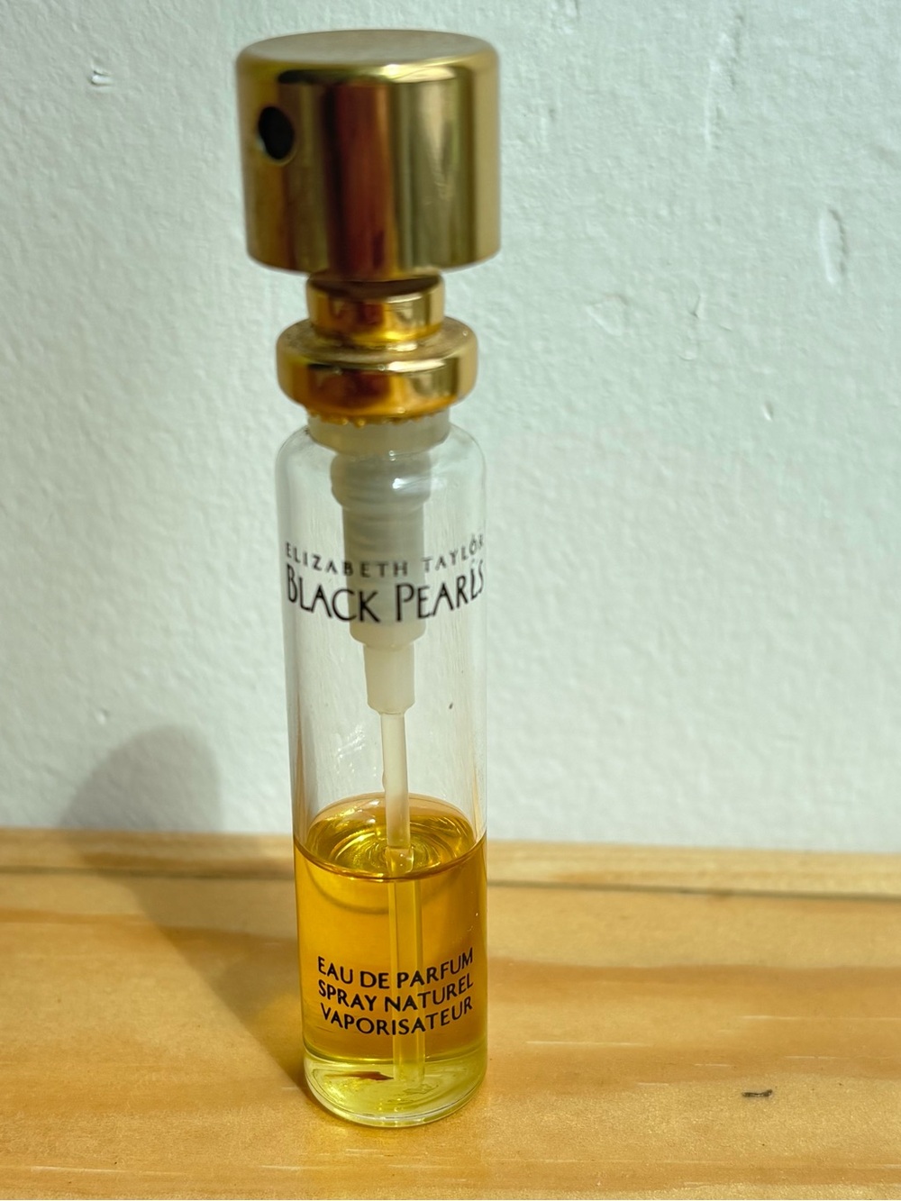 Elizabeth Taylor Black Pearls Perfume Mini Spray Vintage